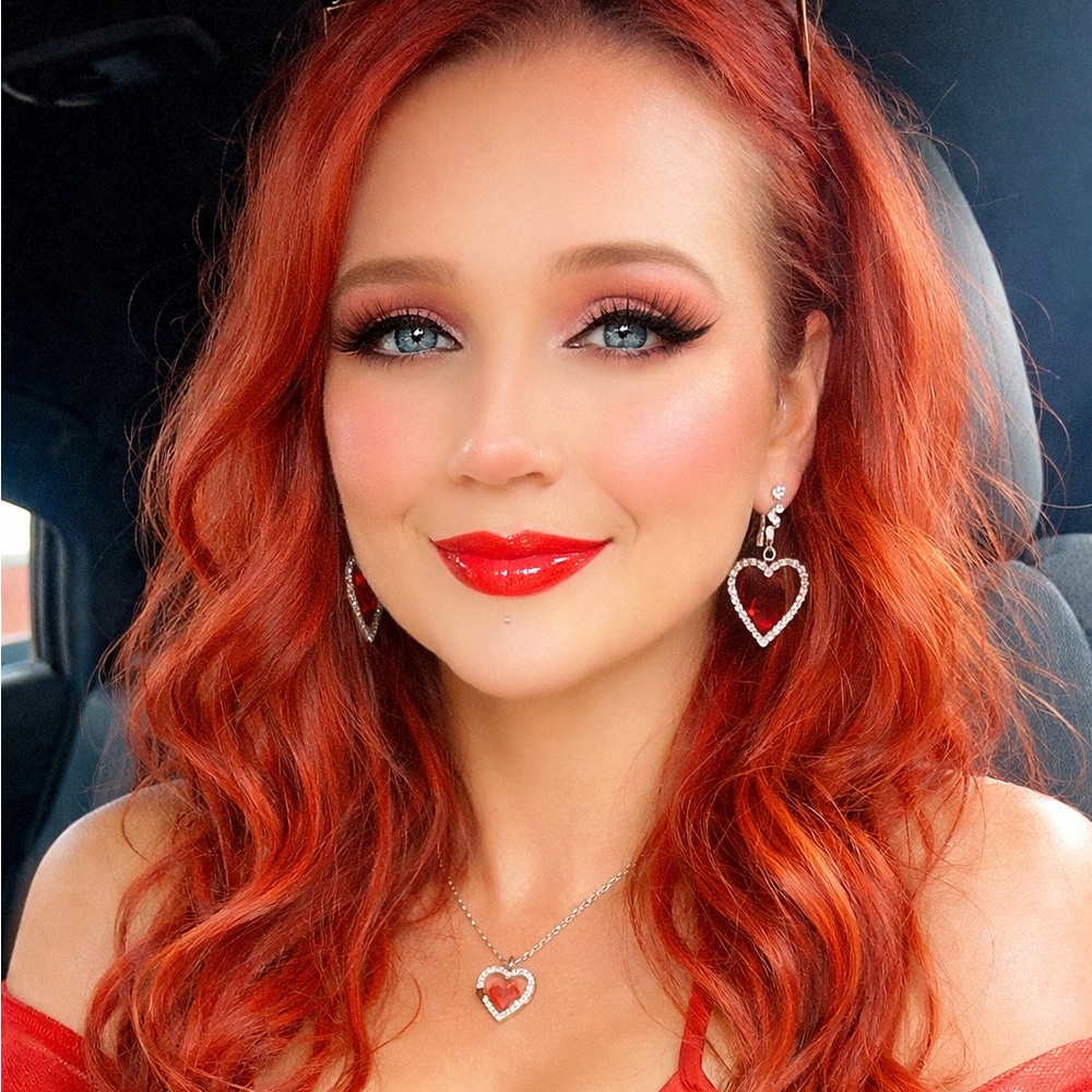 Meet your Posher, Sabrina